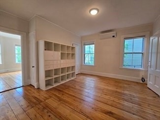 98 Boylston St Unit 1, Brookline, MA 02445