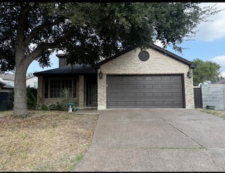 2820 Centenario Dr, Laredo, TX 78045