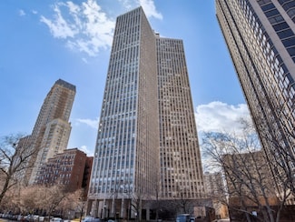2626 N Lakeview Ave Unit 211, Chicago, IL 60614