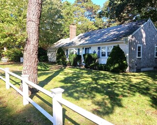 90 Webbers Path, West Yarmouth, MA 02673