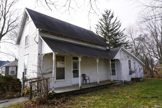 618 S Bluff St, Monticello, IN 47960