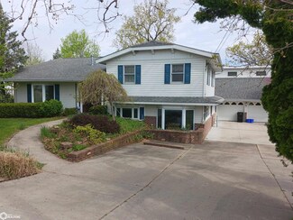 301 Carter Ave, Ottumwa, IA 52501