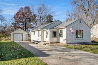 5824 Mount Vernon Ave, Portage, MI 49024
