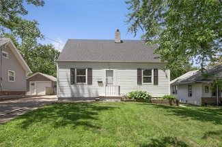 3928 12th St, Des Moines, IA 50313