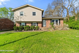 4310 Chenny Ln, Louisville, KY 40299