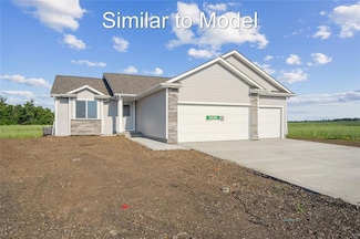 405 Fireside Dr NW, Bondurant, IA 50035