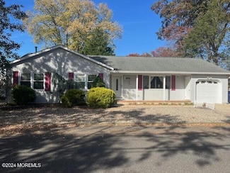 944 Anchor Ave, Beachwood, NJ 08722