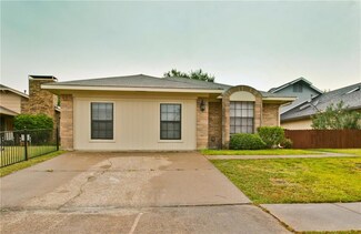 3725 Verlaine Dr, Carrollton, TX 75007