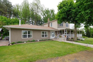 11317 F Dr S, Ceresco, MI 49033