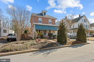 124 N Dupont Rd, Wilmington, DE 19805