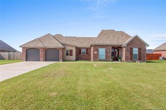 5491 Kade Daniel Dr, Iowa, LA 70647