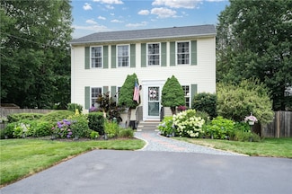 102 Canning St, Cumberland, RI 02864