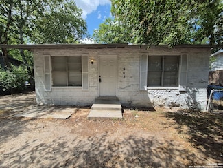 443 Bundy St, San Antonio, TX 78220