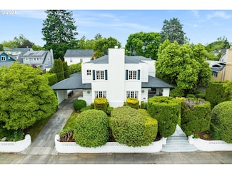 3465 E Burnside St, Portland, OR 97214