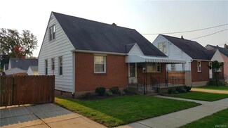 53 Leamington Place, Buffalo, NY 14210