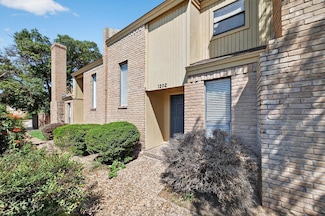 1202 W Scharbauer Dr, Midland, TX 79705