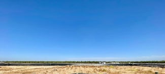 152 Road, Earlimart, CA 93219