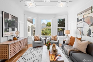 3735 Cesar Chavez, San Francisco, CA 94110
