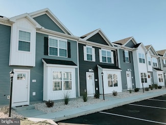 240 Beechwood Way, Hanover, PA 17331