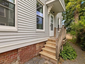 7 Clinton St Unit 4, Haverhill, MA 01830