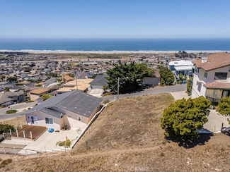 2620 Nutmeg Ave, Morro Bay, CA 93442