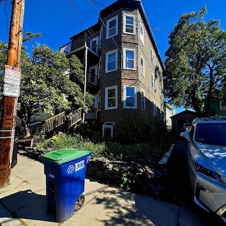 56 Waterhouse St Unit 1, Somerville, MA 02144