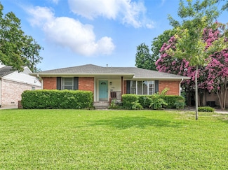 721 Sherwood Dr, Richardson, TX 75080