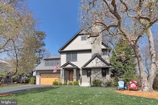 206 Patterson St, Falls Church, VA 22046