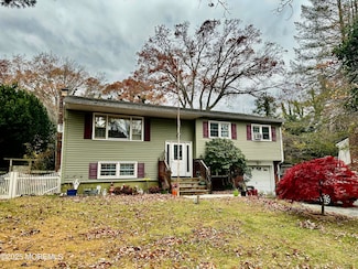 536 River Dr, Toms River, NJ 08753