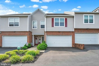 2325 Slater Hill Ln E Unit 39, York, PA 17406
