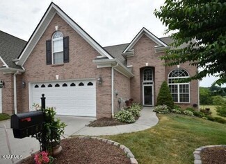 1141 Creekside Village Way, Seymour, TN 37865