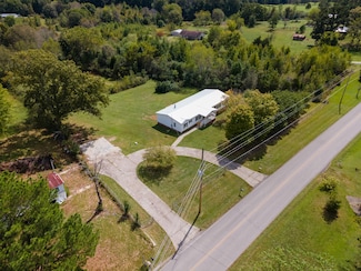 1705 C Rd, Dickson, TN 37055