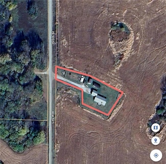21414 155th St, Pattonsburg, MO 64670