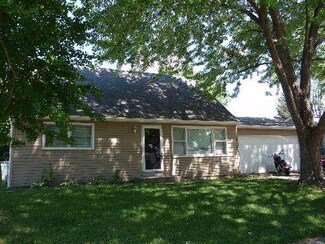 379 Purdue Ln, Elgin, IL 60123