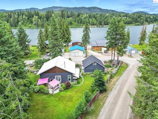80 Half Circle Dr, Priest River, ID 83856