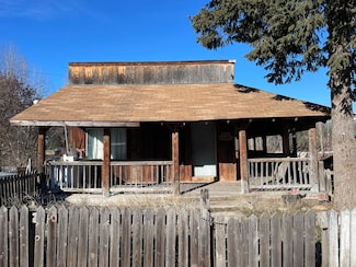 214 Summit Ave, Northport, WA 99157