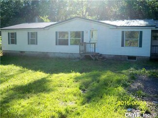 34 Depot Rd, West Monroe, NY 13167