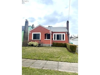 5817 SE Bush St, Portland, OR 97206