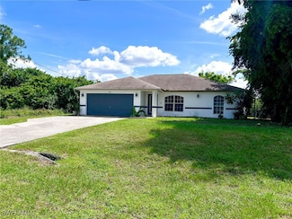 3003 32nd St SW, Lehigh Acres, FL 33976