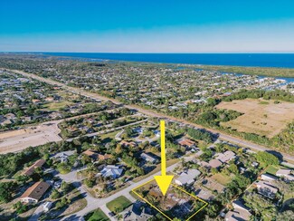 8042 SE Highpoint Way, Hobe Sound, FL 33455