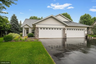 20177 Farnham Ln N, Forest Lake, MN 55025