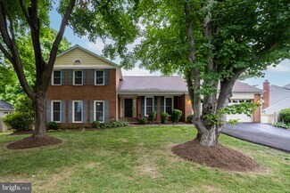 9314 Robnel Place, Vienna, VA 22182