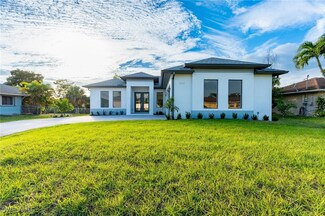 1833 Desoto Blvd S, Naples, FL 34117
