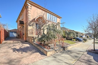 157-19 16th Ave, Flushing, NY 11357