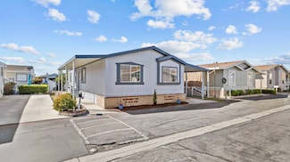 110 Pigeon Ln, Fountain Valley, CA 92708