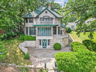11470 Mississippi Dr N, Champlin, MN 55316