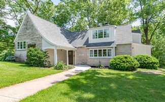 841 S Sheridan Dr, Bloomington, IN 47401