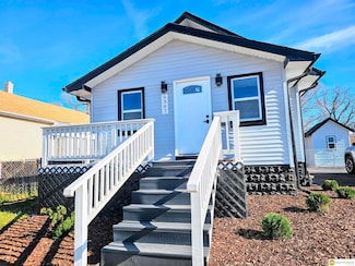 5307 N 16th St, Omaha, NE 68110