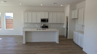 902 Blue Stone Dr, Beasley, TX 77417