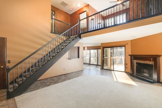 8019 E Lakepoint Way, Wichita, KS 67226
